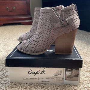 Suede Ankle boots